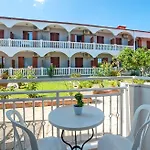 Anamar Zante 4*