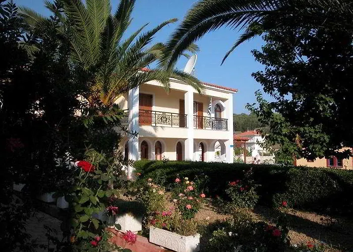 Anamar Zante ホテル